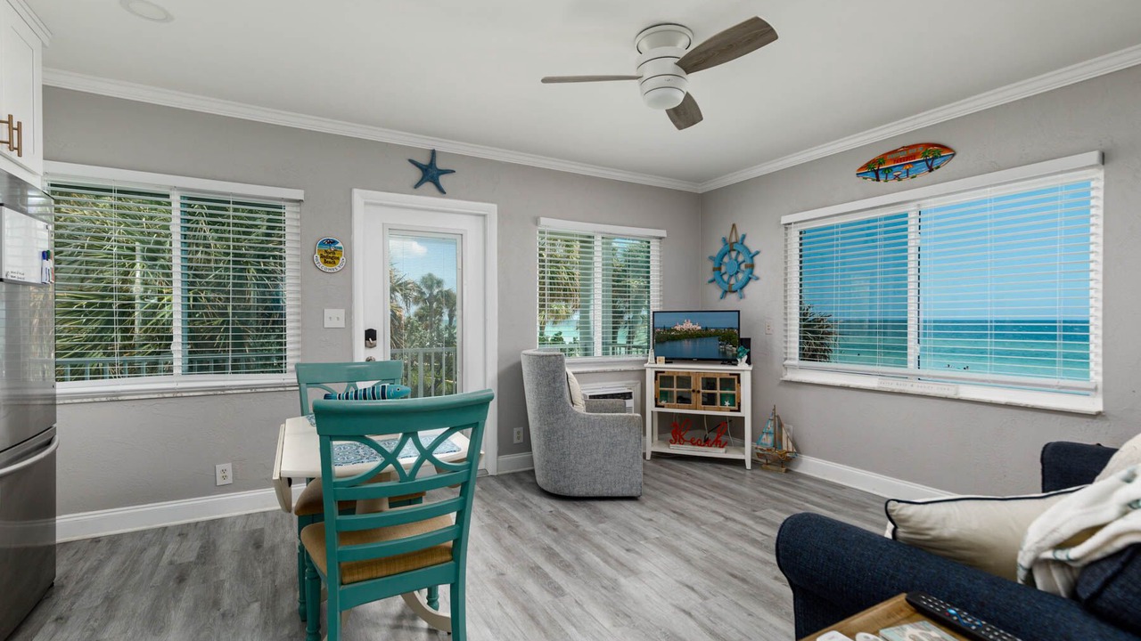 Photo of Livingroom in North Redington Beach