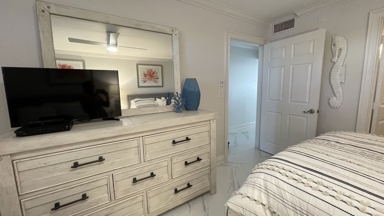 Photo of Bedroom in Deerfield Beach