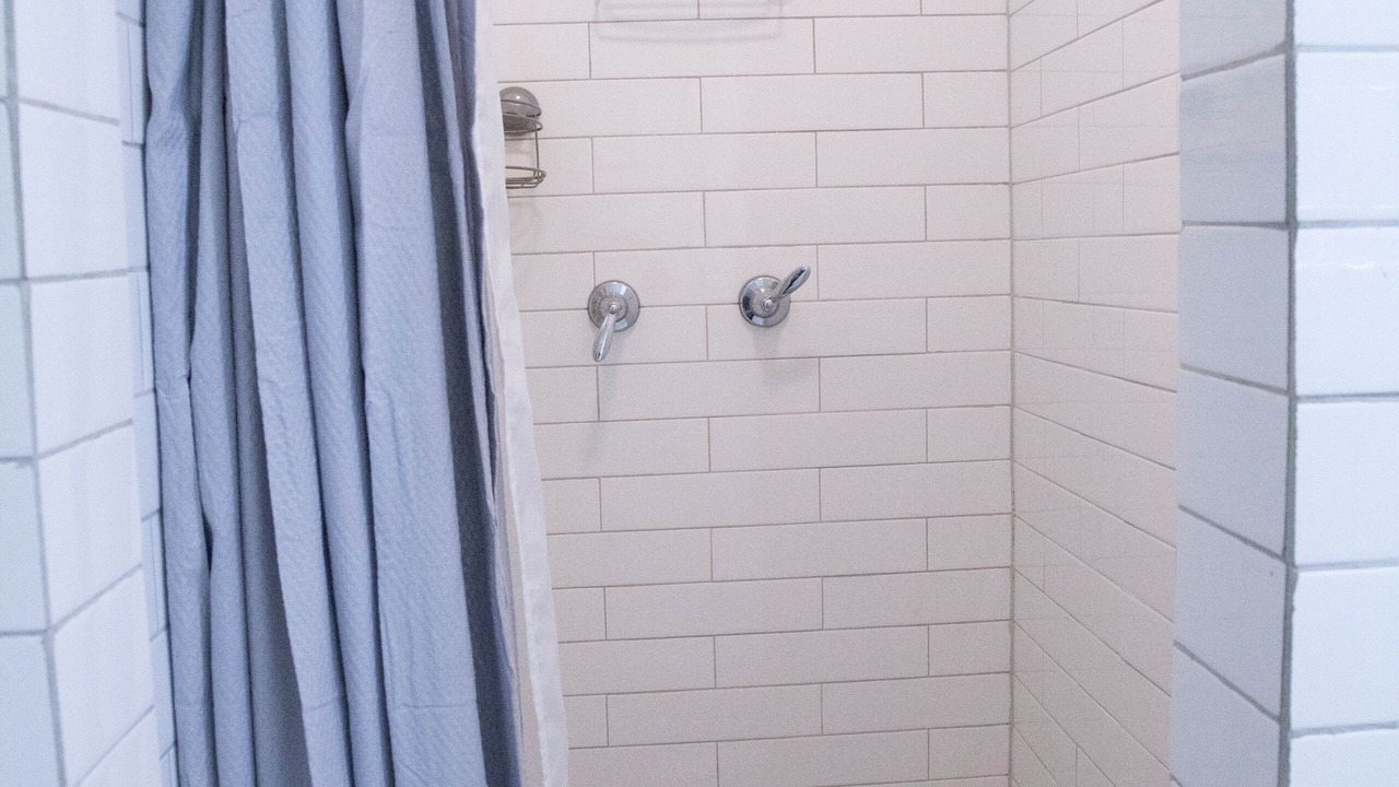 Photo of Bathroom in Suwannee