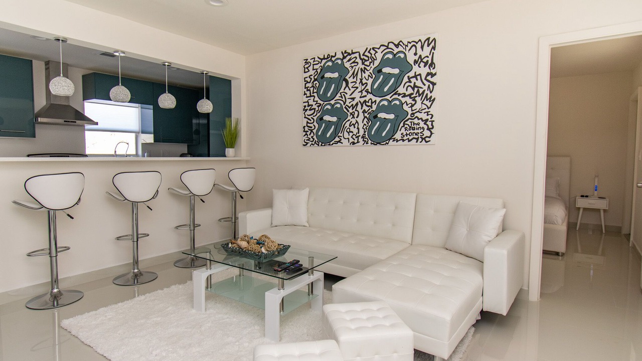 Photo of Livingroom in Dania Beach
