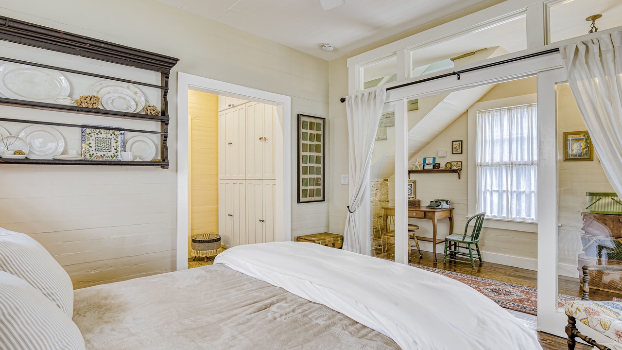 Photo of Bedroom in Meadows
