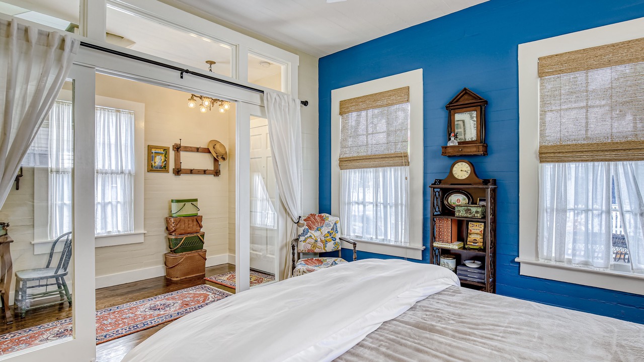 Photo of Bedroom in Meadows