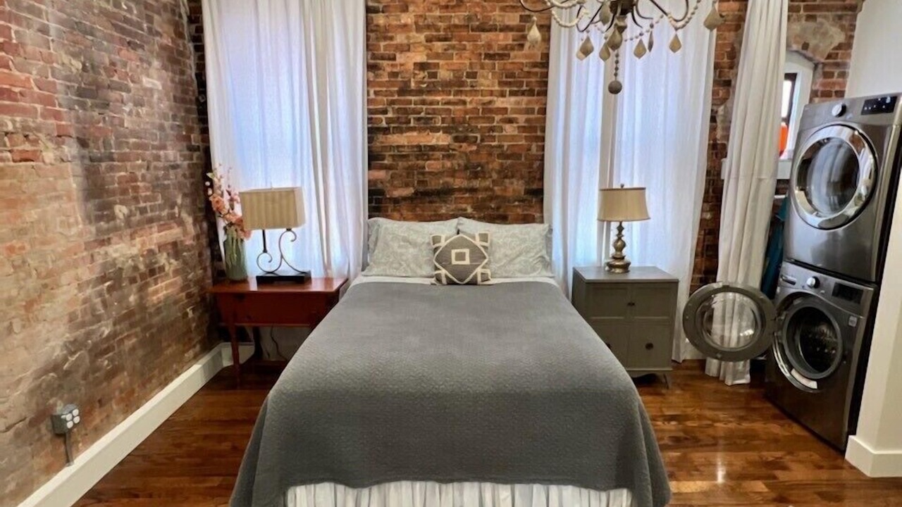 Photo of Bedroom in Downtown