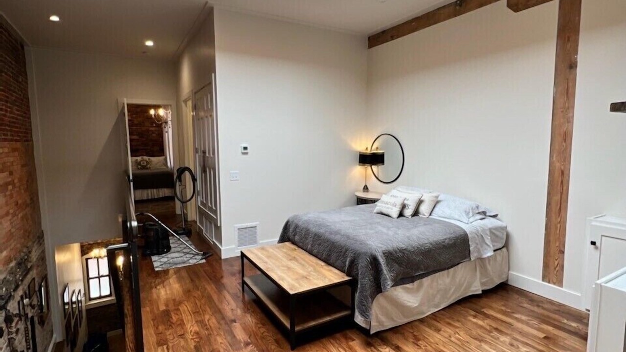 Photo of Bedroom in Downtown