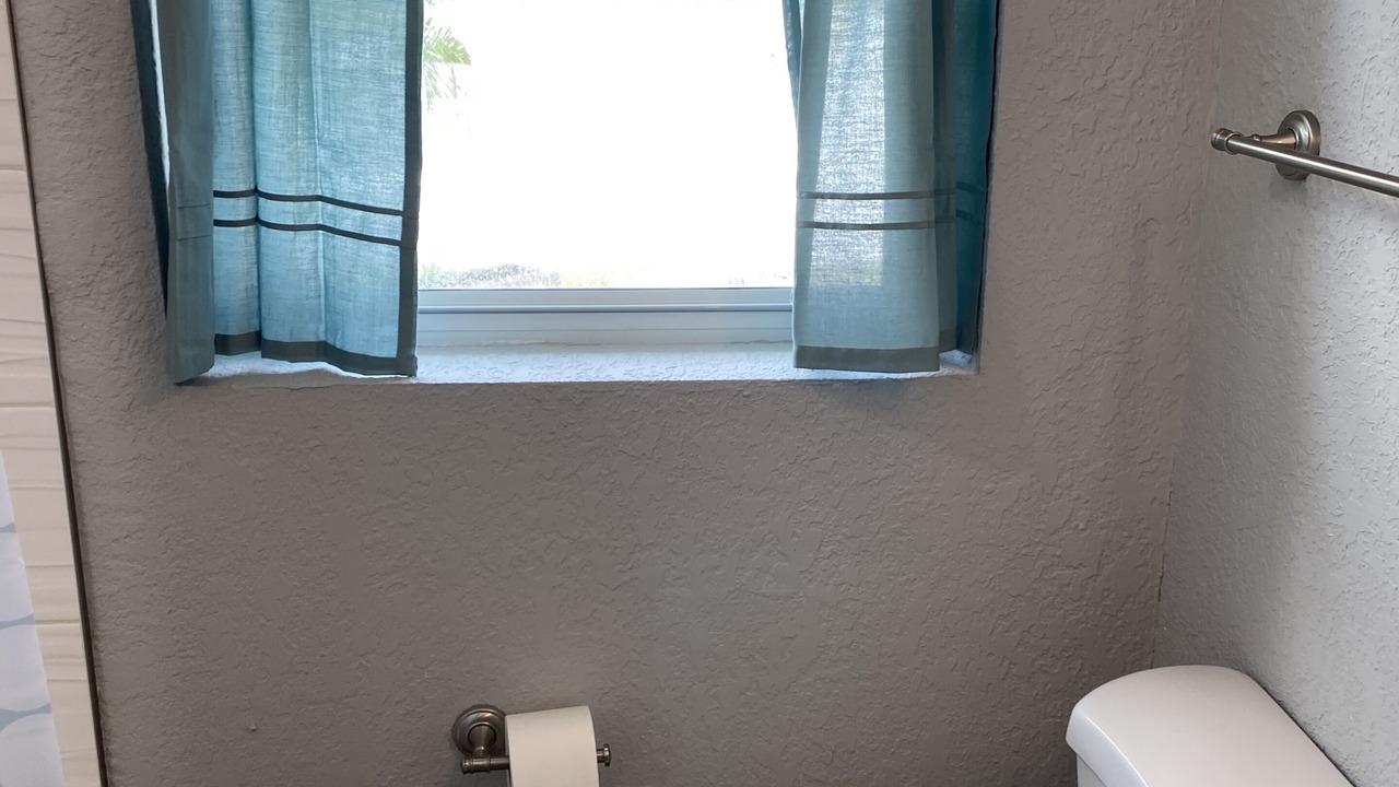 Photo of Bathroom in United Central