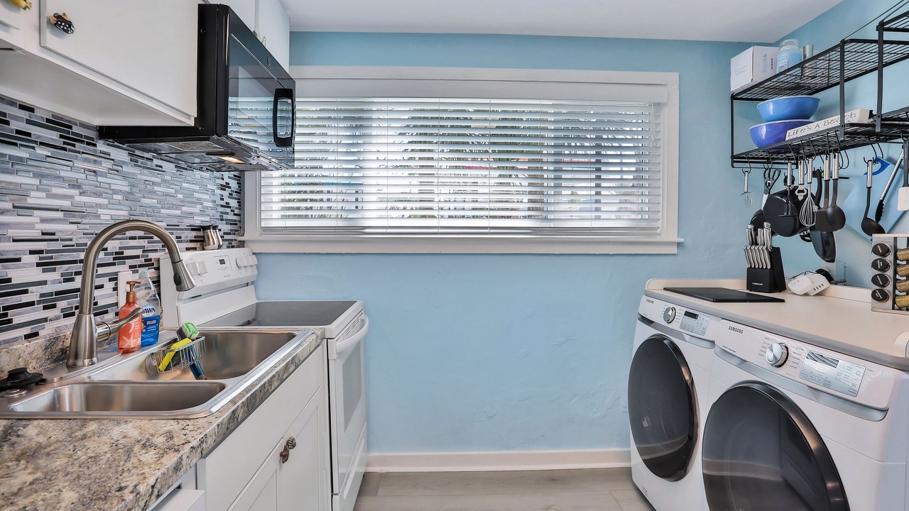 Photo of Kitchen in South Peninsula Historic District