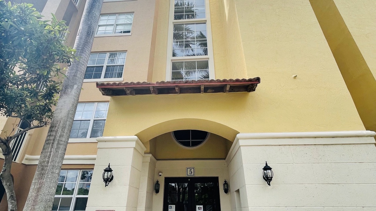 Photo of Outdoor in Aventura