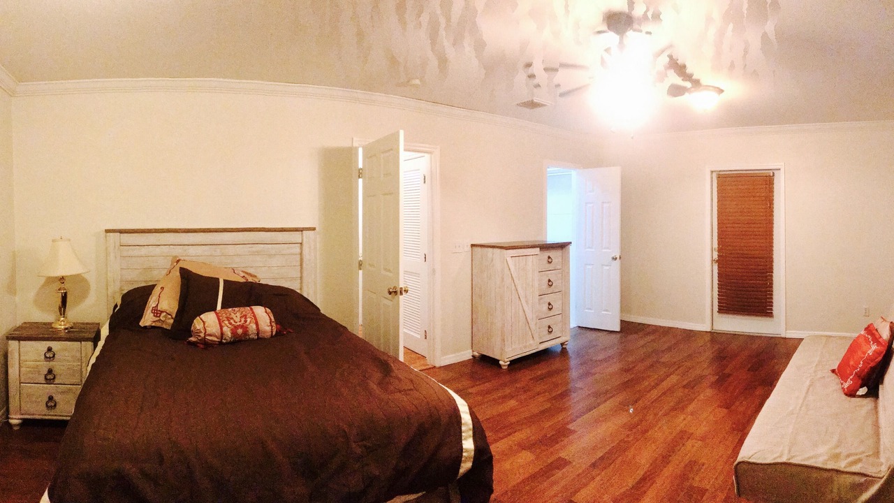 Photo of Bedroom in Davie