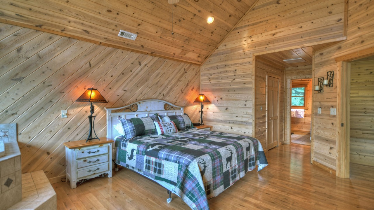 Photo of Bedroom in Blue Ridge