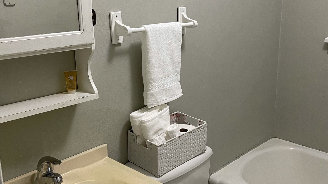 Photo of Bathroom in Live Oak