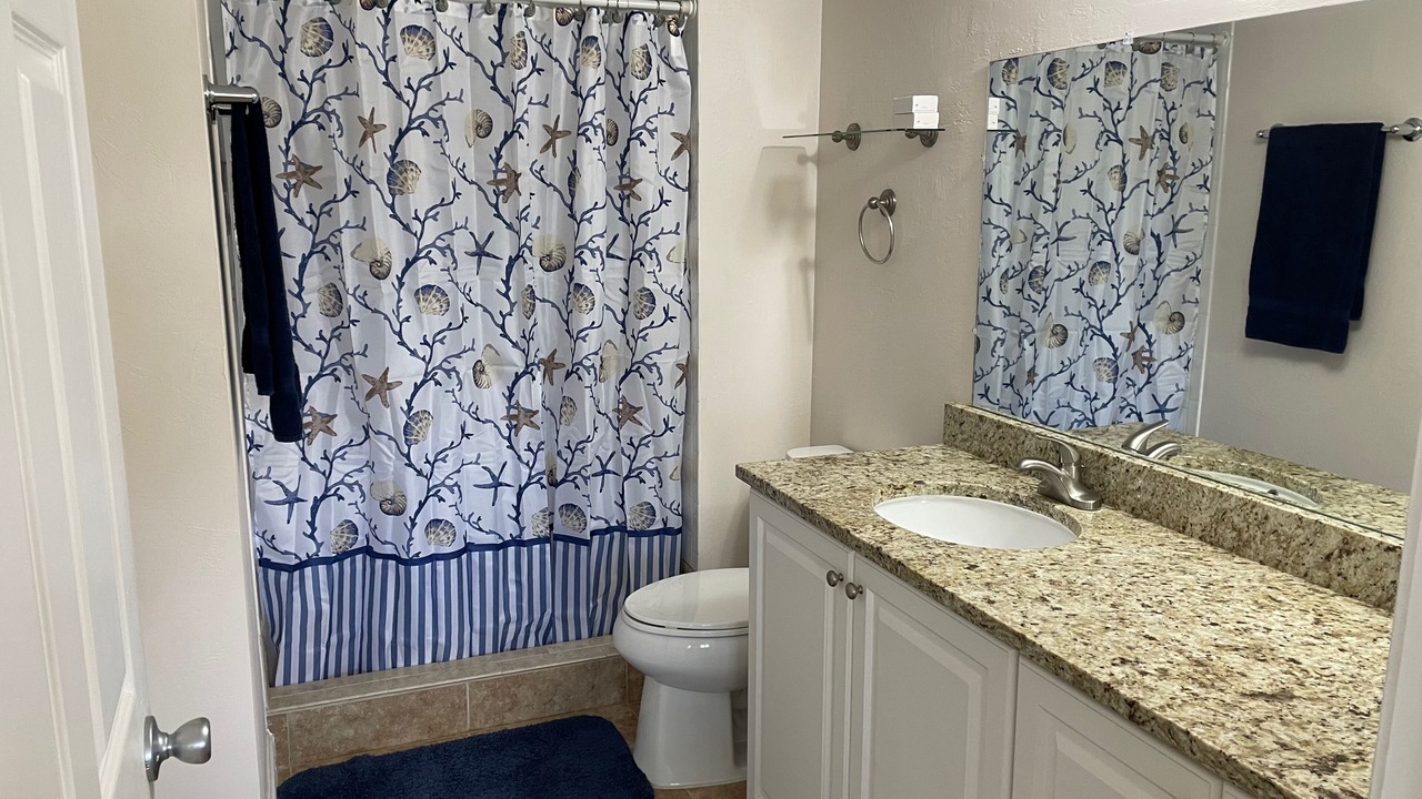 Photo of Bathroom in Lely Golf Estates