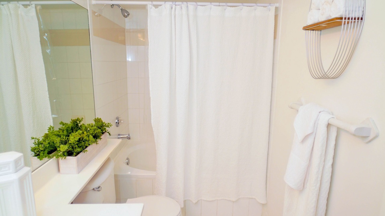 Photo of Bathroom in Pembroke Pines