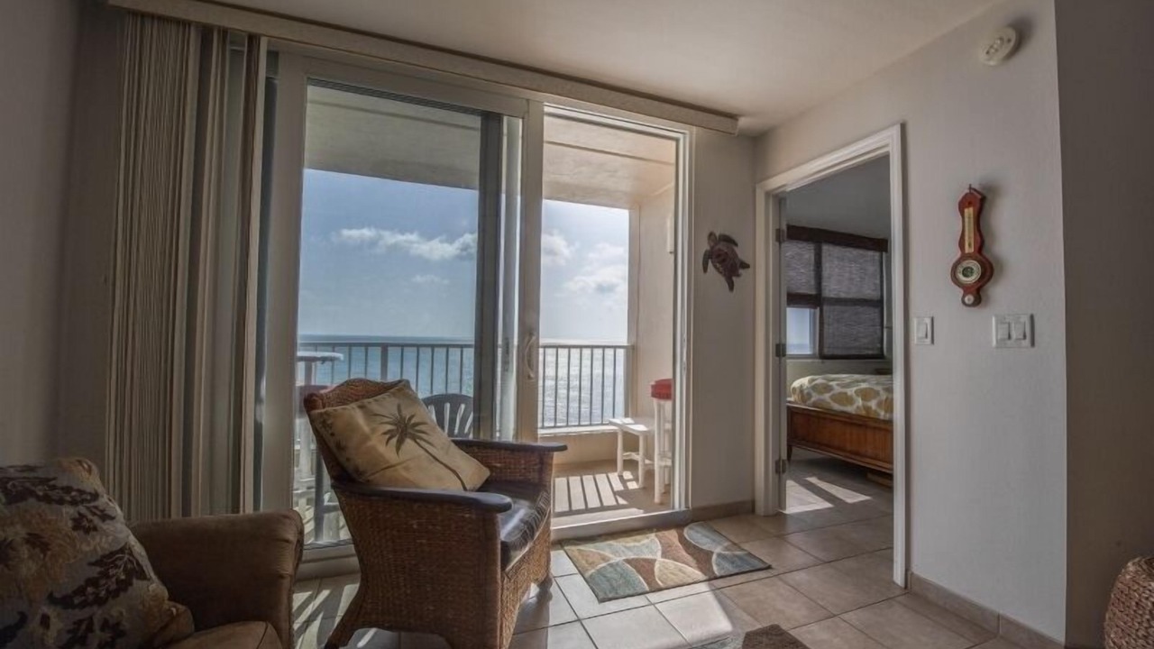 Photo of Livingroom in Ponce Inlet