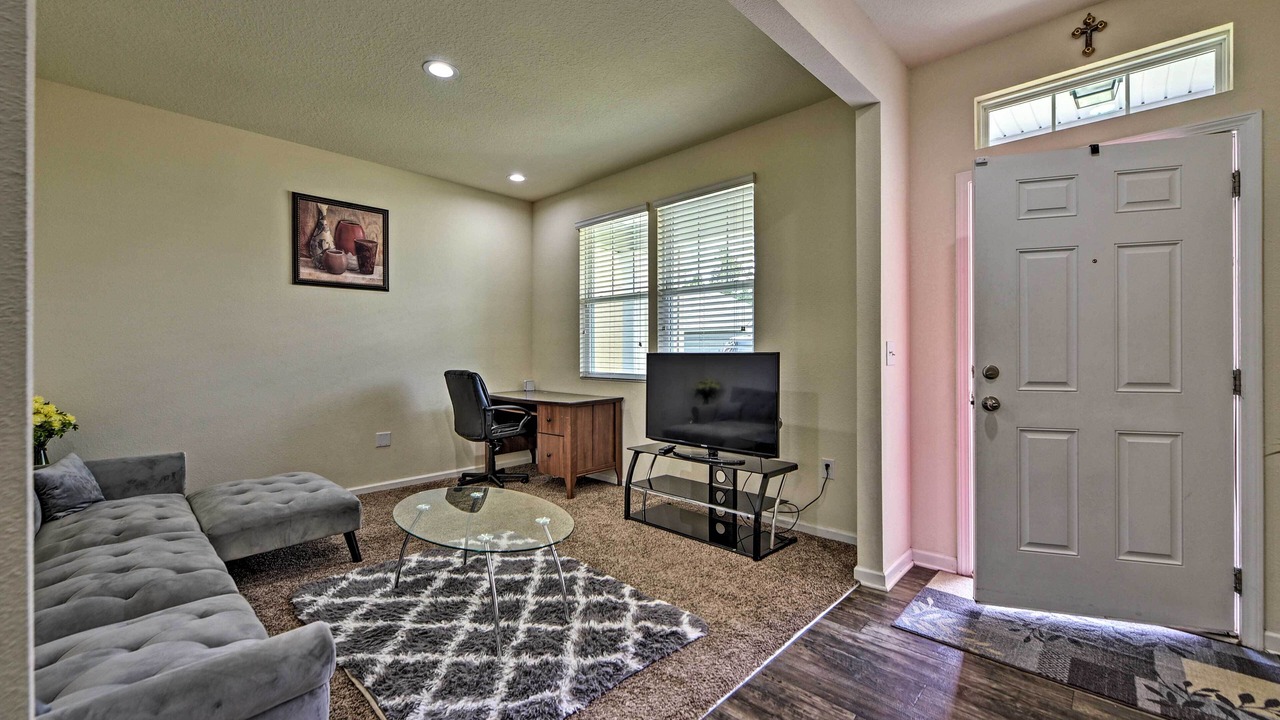Photo of Bedroom in Westside