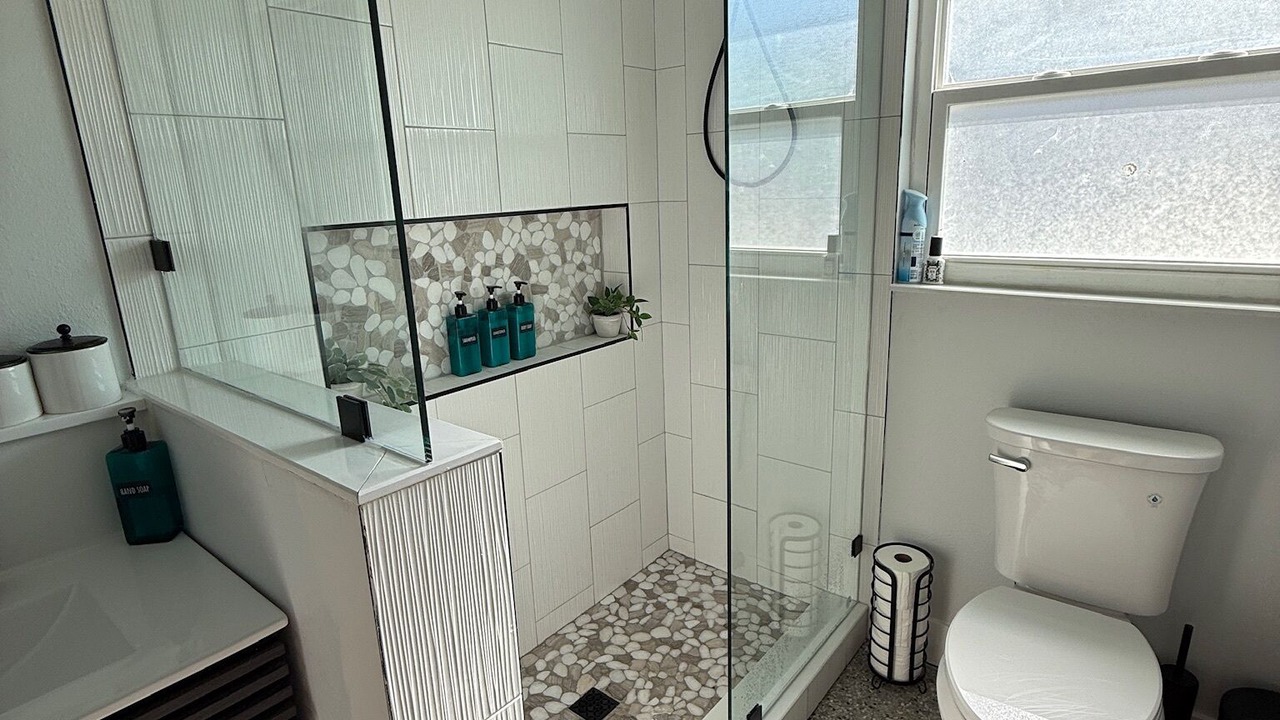 Photo of Bathroom in Belle Vista
