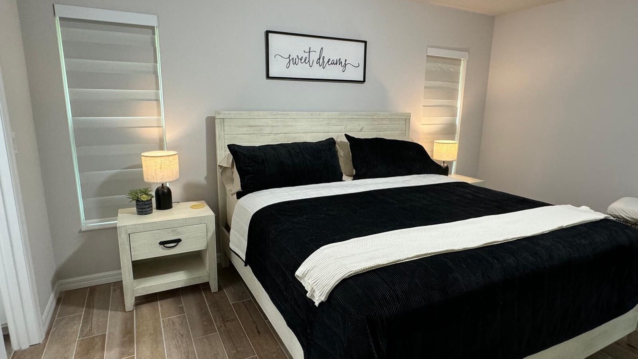 Photo of Bedroom in Citrus Springs