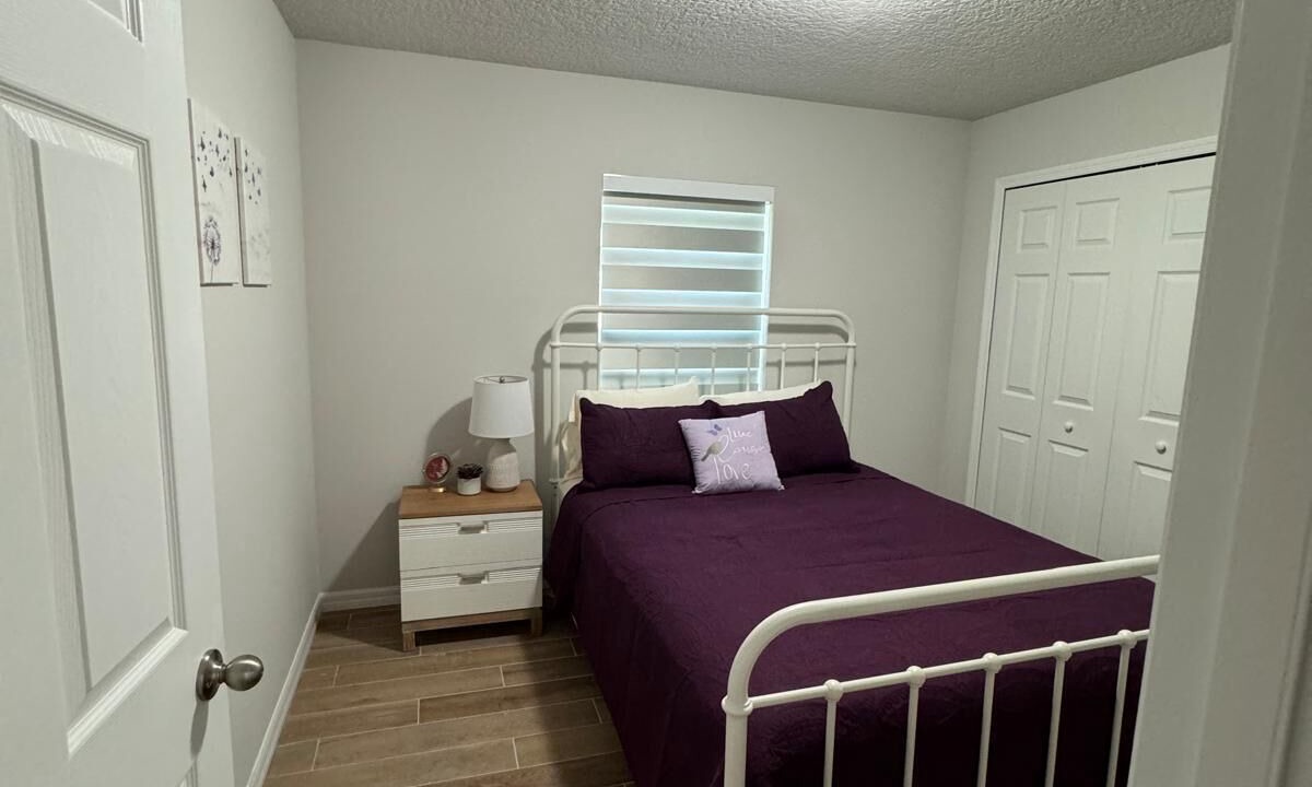 Photo of Bedroom in Citrus Springs
