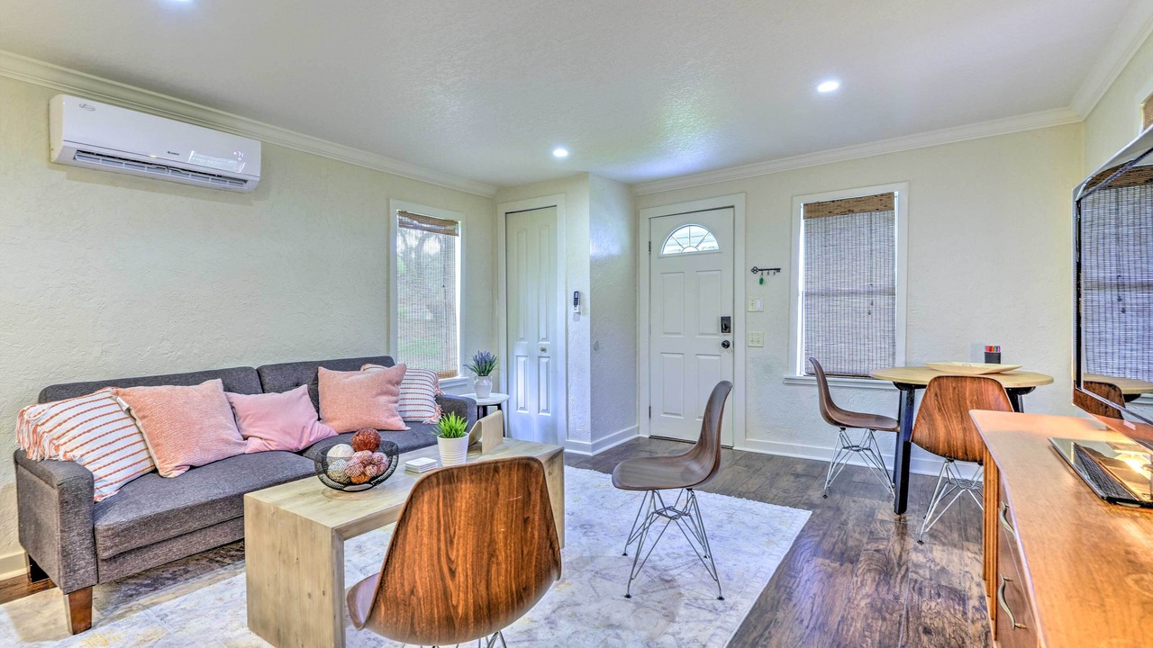 Photo of Bedroom in Winter Garden