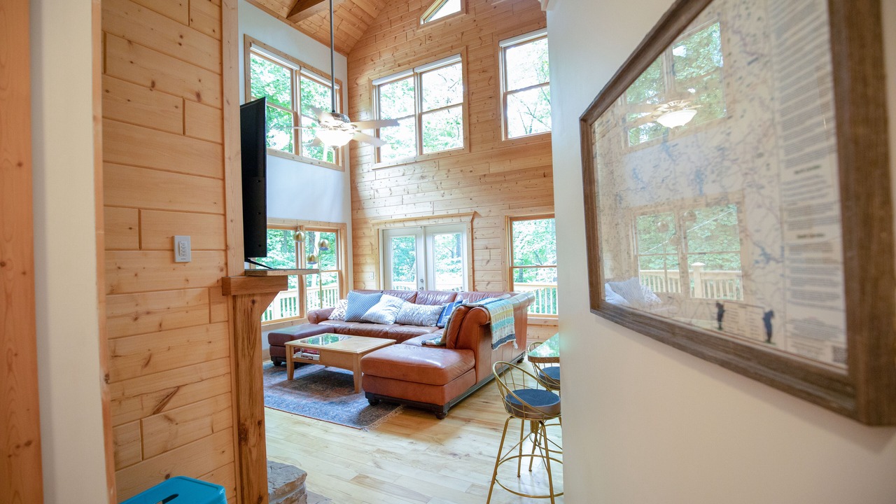 Photo of Livingroom in Ellijay