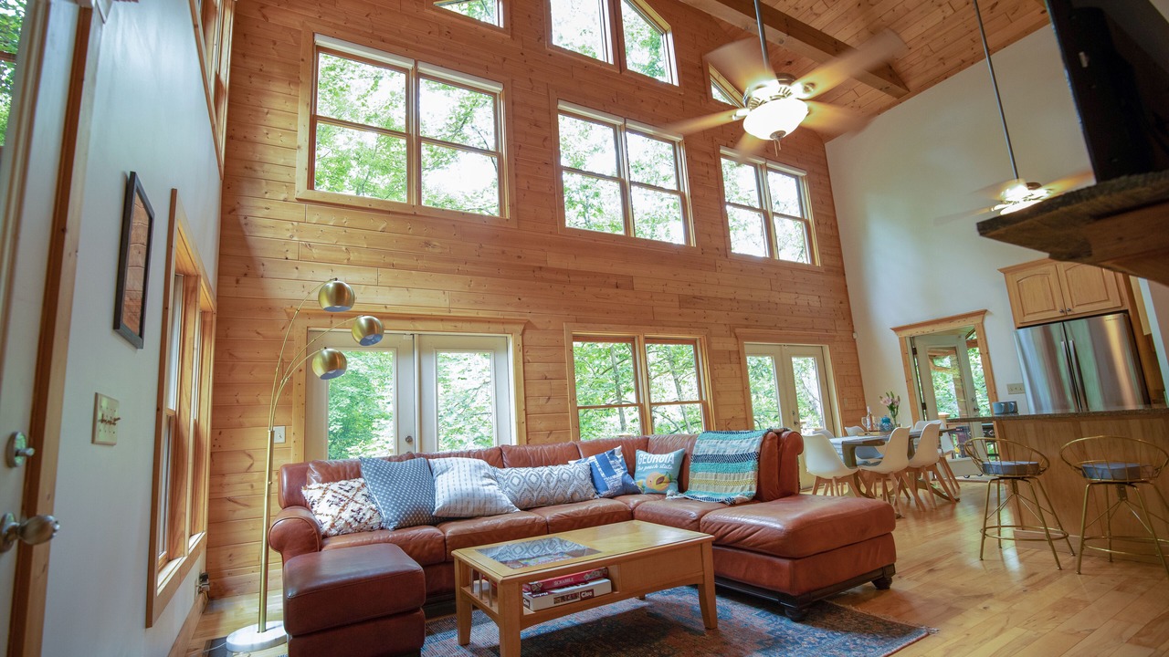 Photo of Livingroom in Ellijay