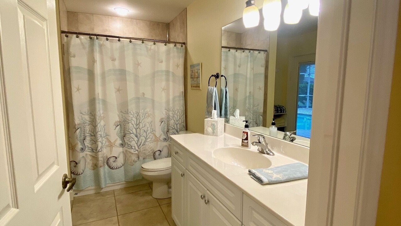Photo of Bathroom in Broadmoor