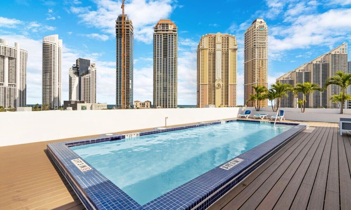 Photo of Outdoor in Sunny Isles Beach
