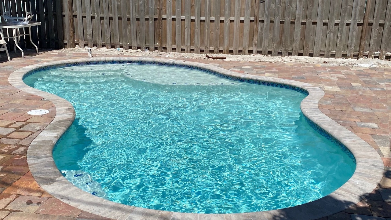 Photo of Outdoor in Mid Island