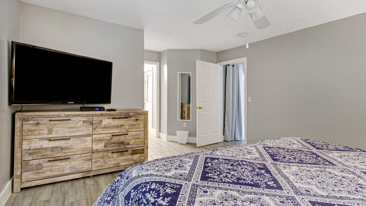 Photo of Bedroom in Lake Wilson Preserve