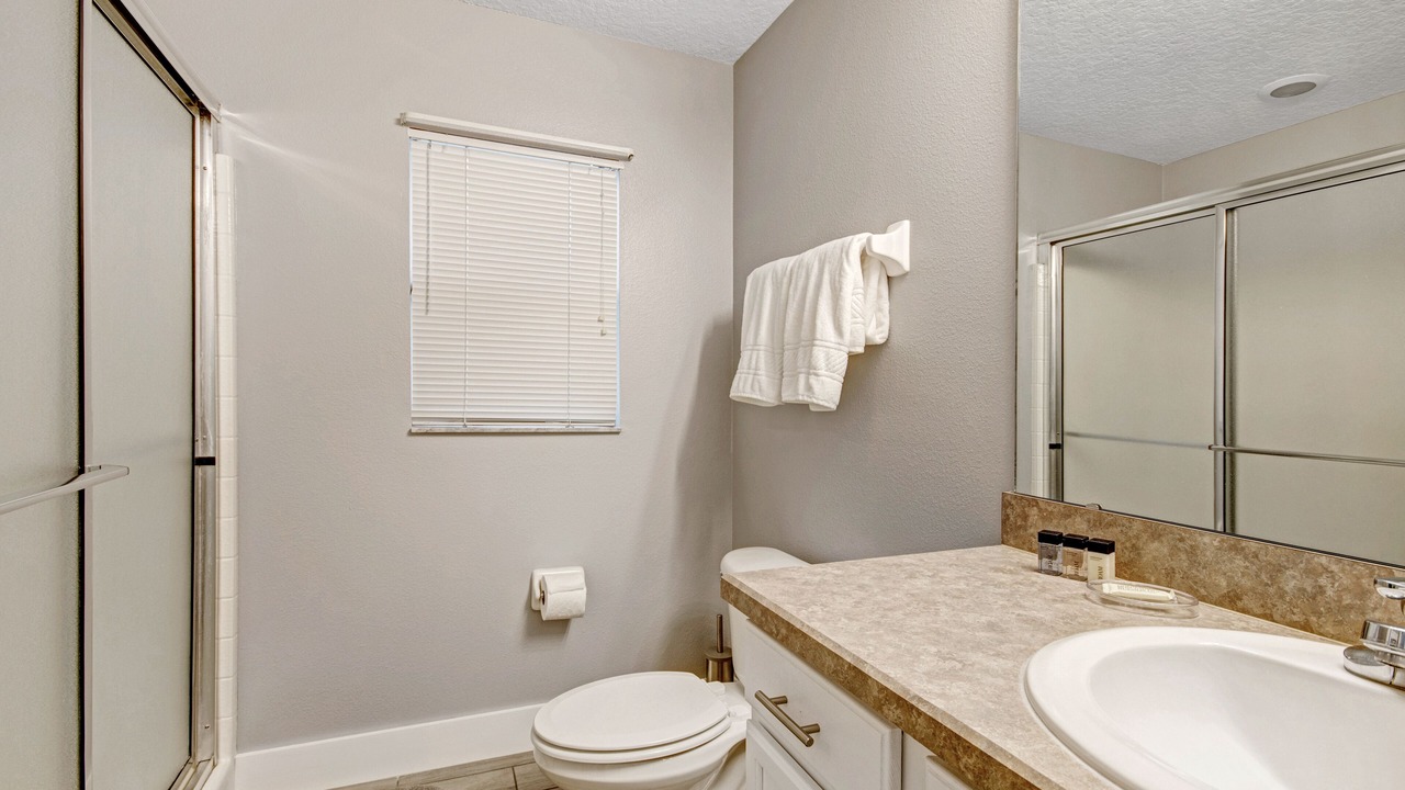 Photo of Bathroom in Lake Wilson Preserve
