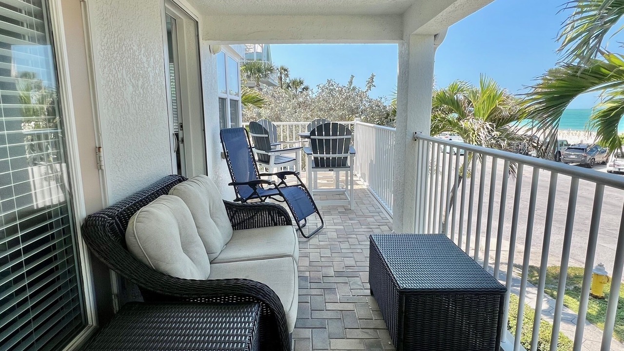 Photo of Patio Balcony in Pass-a-Grille Historic District