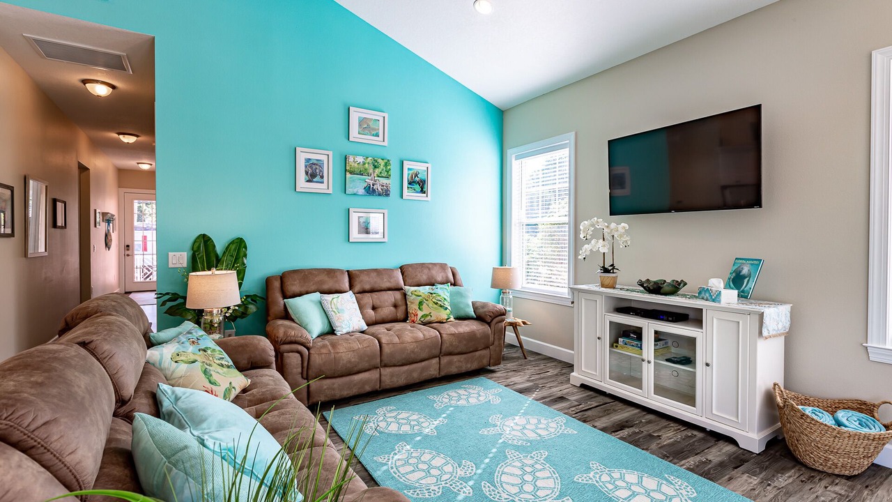 Photo of Livingroom in Weeki Wachee Gardens