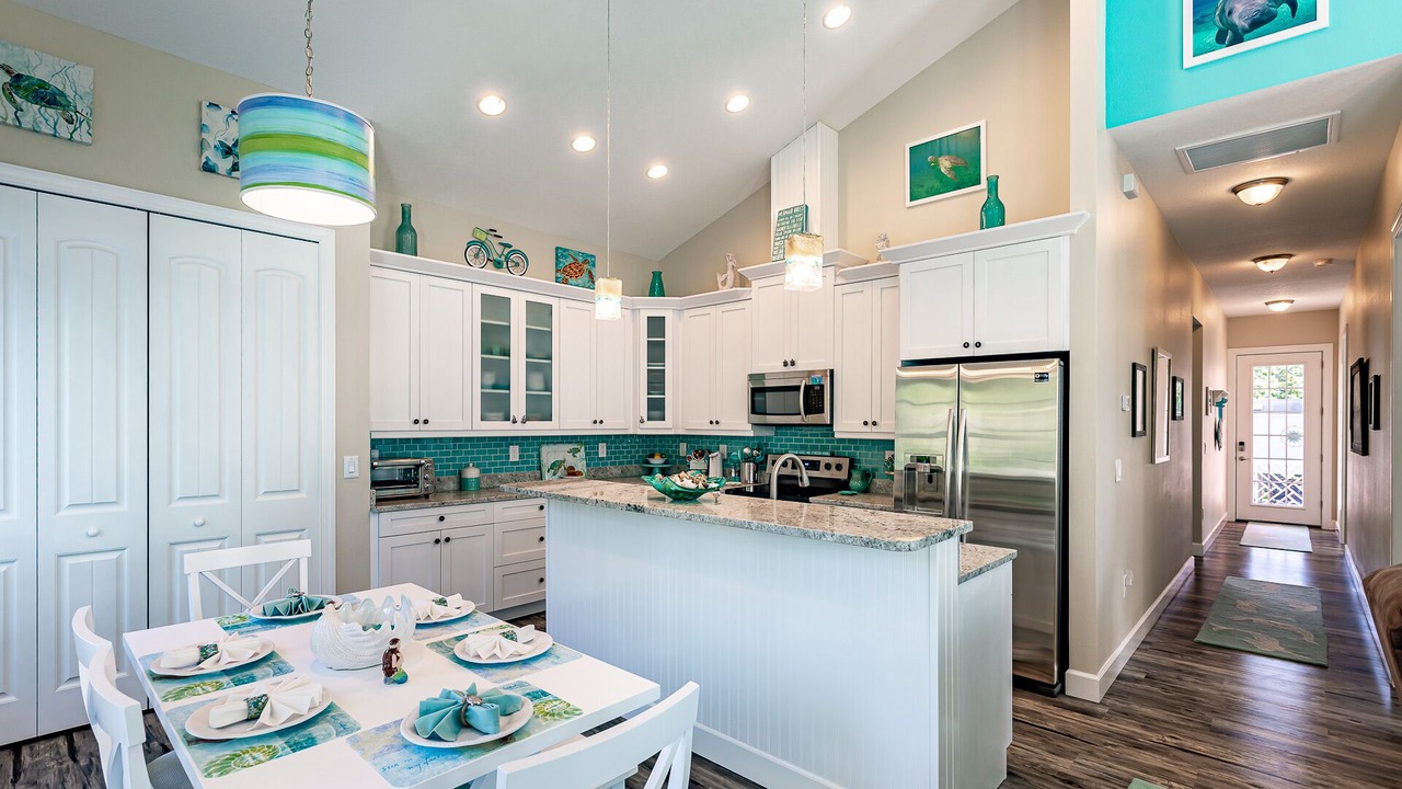Photo of Kitchen in Weeki Wachee Gardens