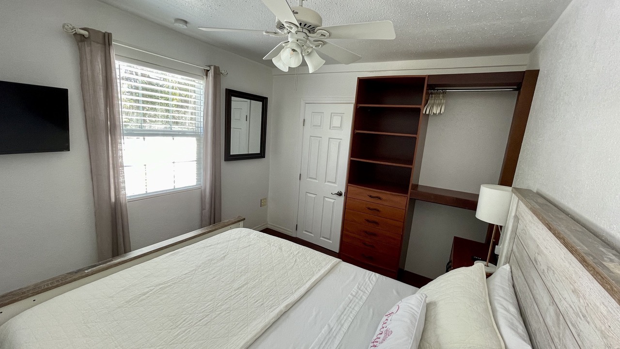 Photo of Bedroom in Auburndale