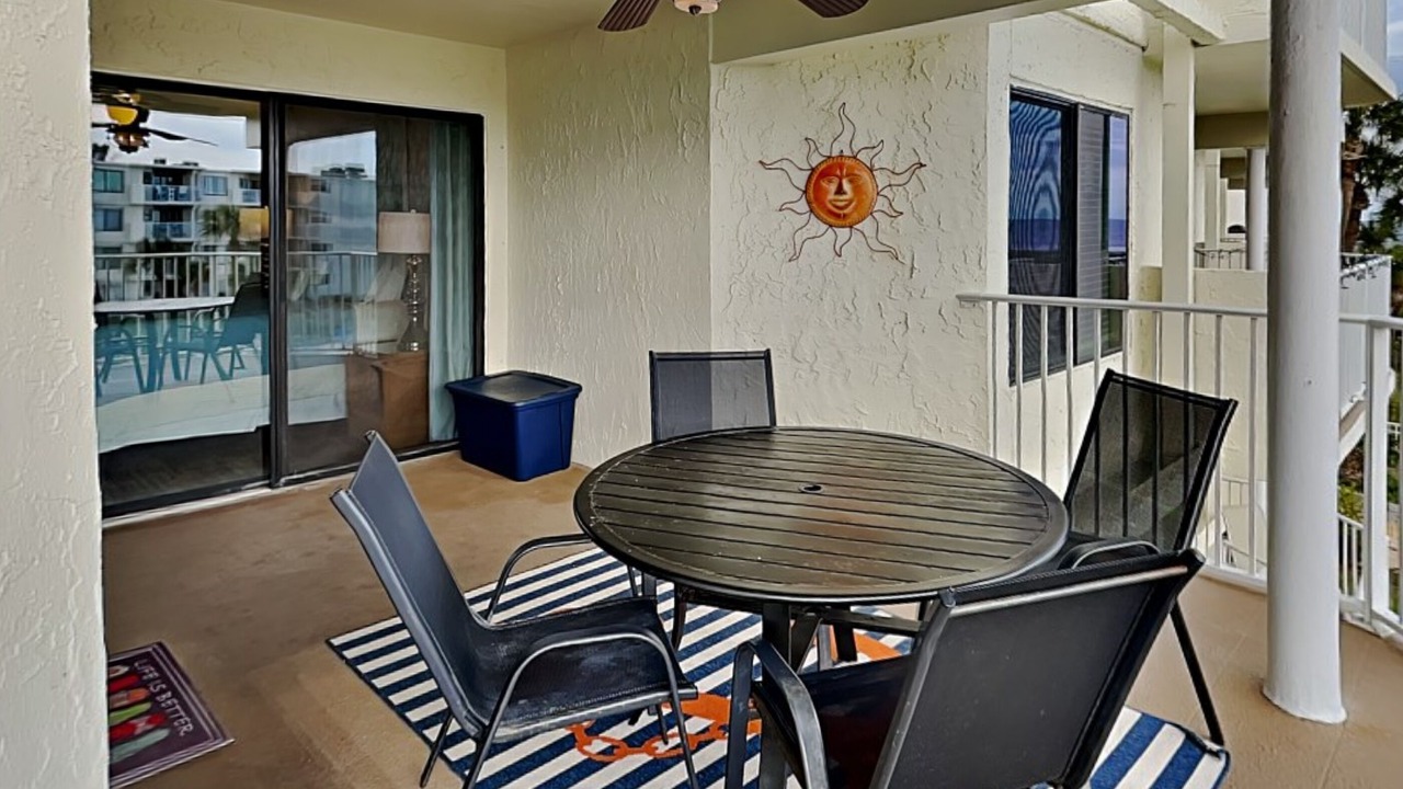 Photo of Patio Balcony in Butler Beach