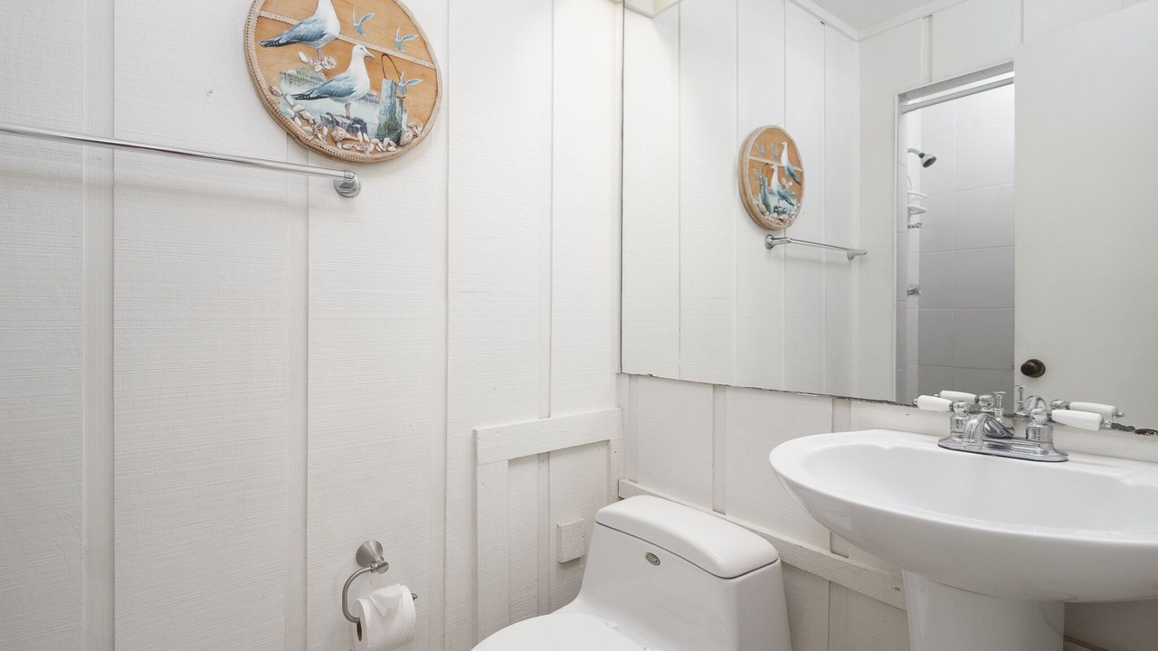 Photo of Bathroom in Painters Hill