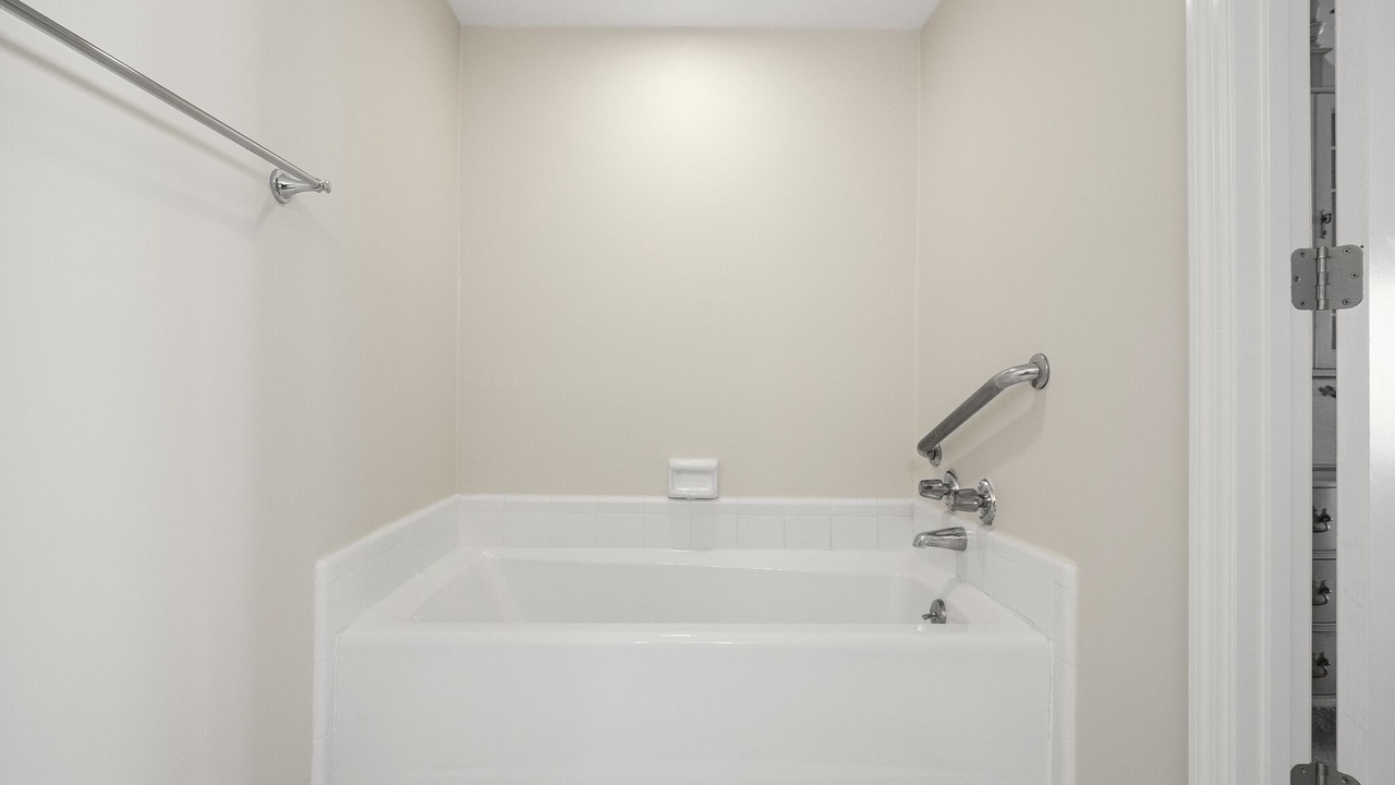 Photo of Bathroom in Sawgrass