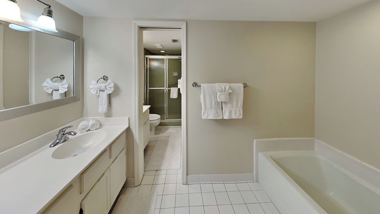 Photo of Bathroom in Sawgrass