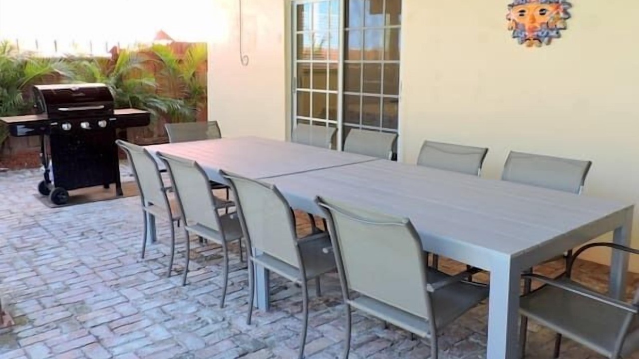 Photo of Outdoor in Hollywood Lakes