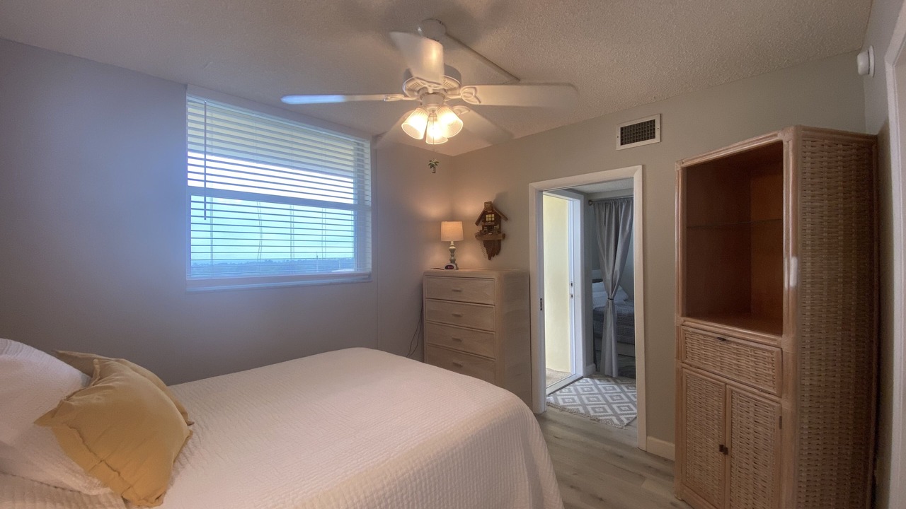 Photo of Bedroom in Plantation Key