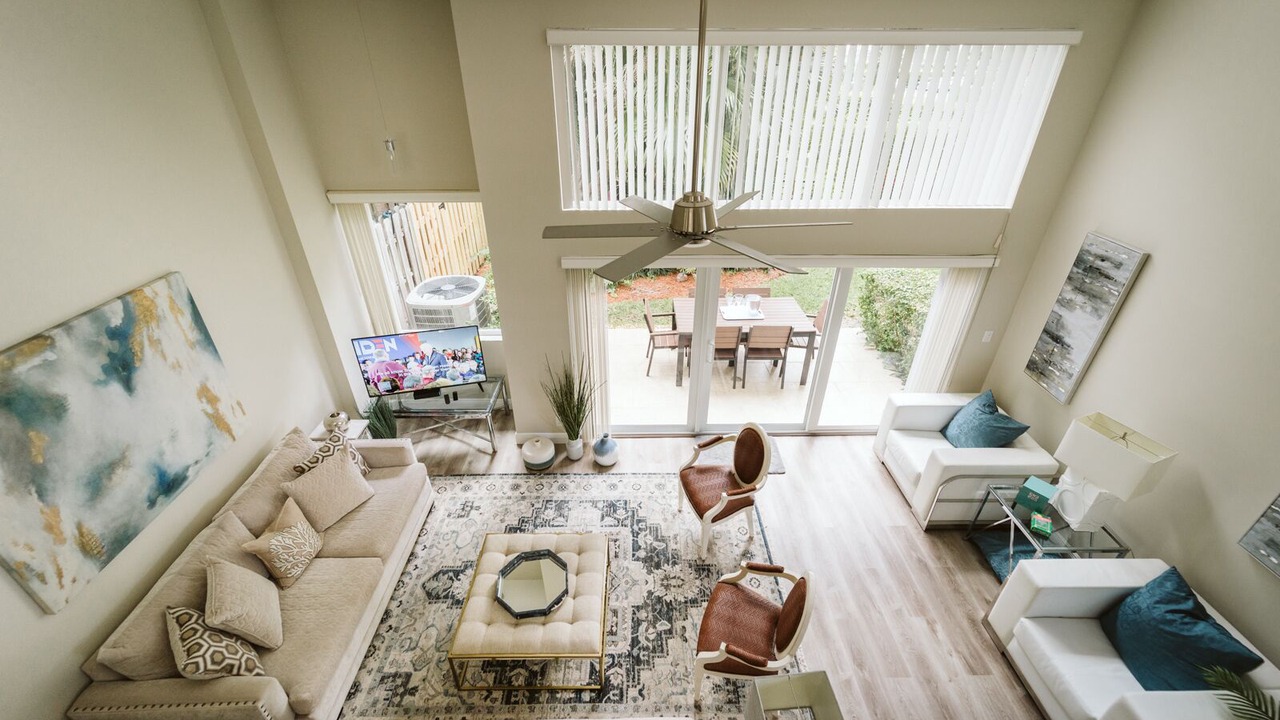 Photo of Livingroom in Deerfield Beach