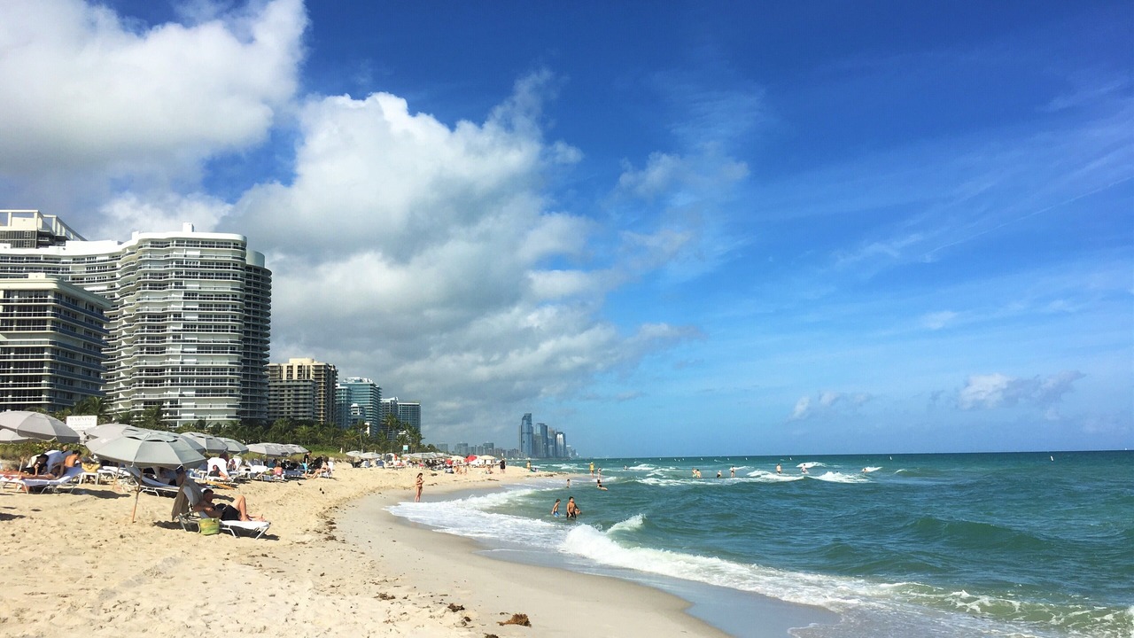 Photo of Others in Surfside