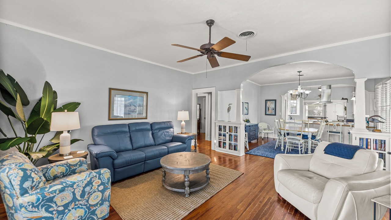 Photo of Bedroom in Babson Park
