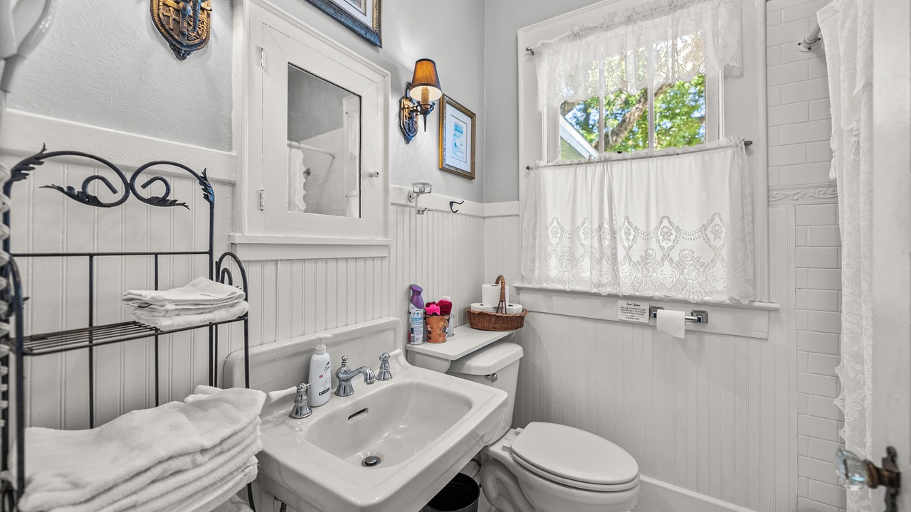 Photo of Bathroom in Babson Park