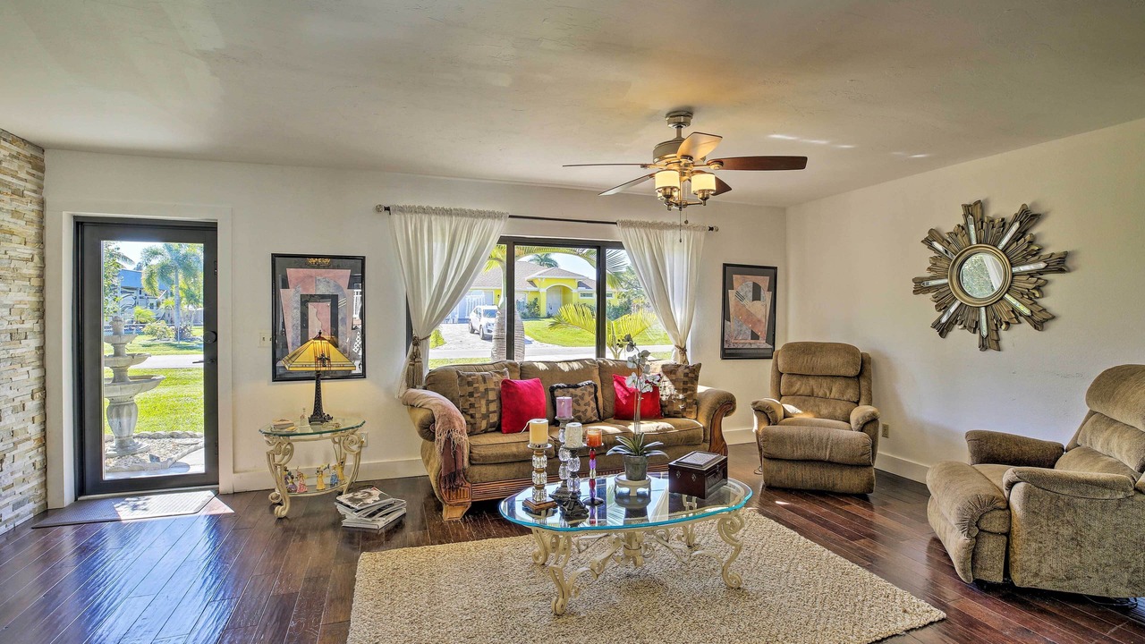 Photo of Bedroom in Pine Island Center