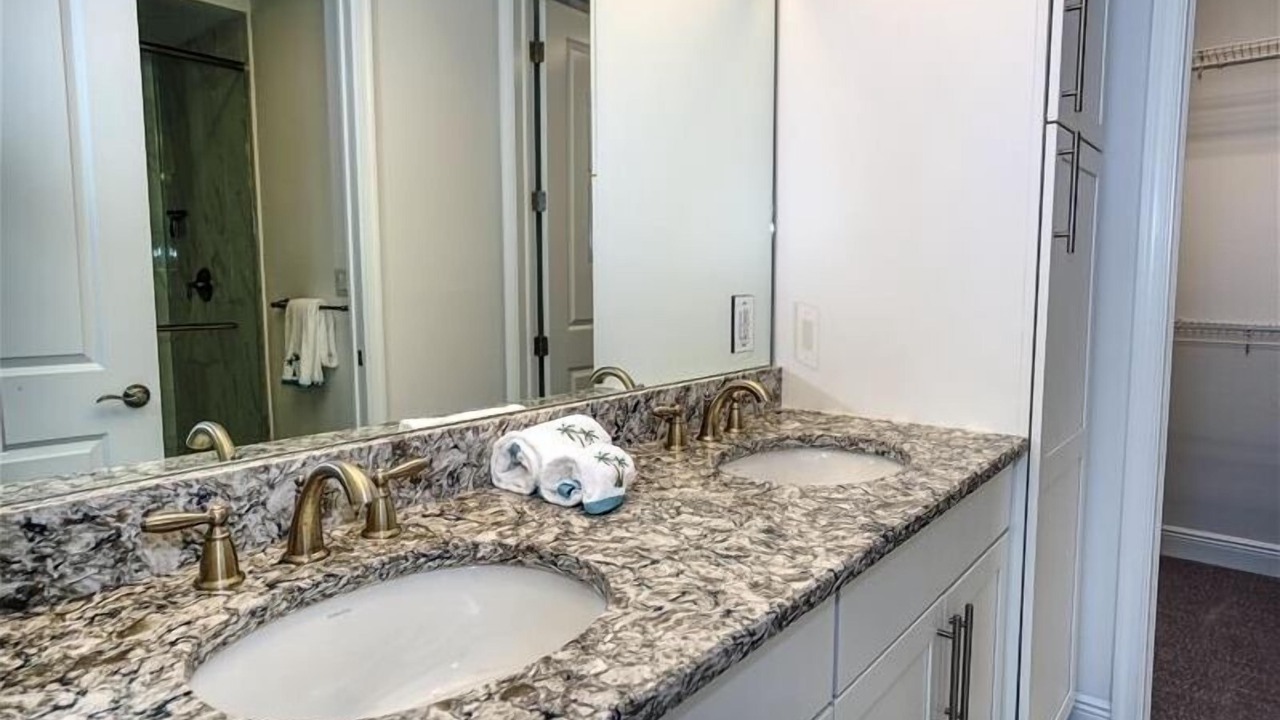 Photo of Bathroom in Whitney Beach