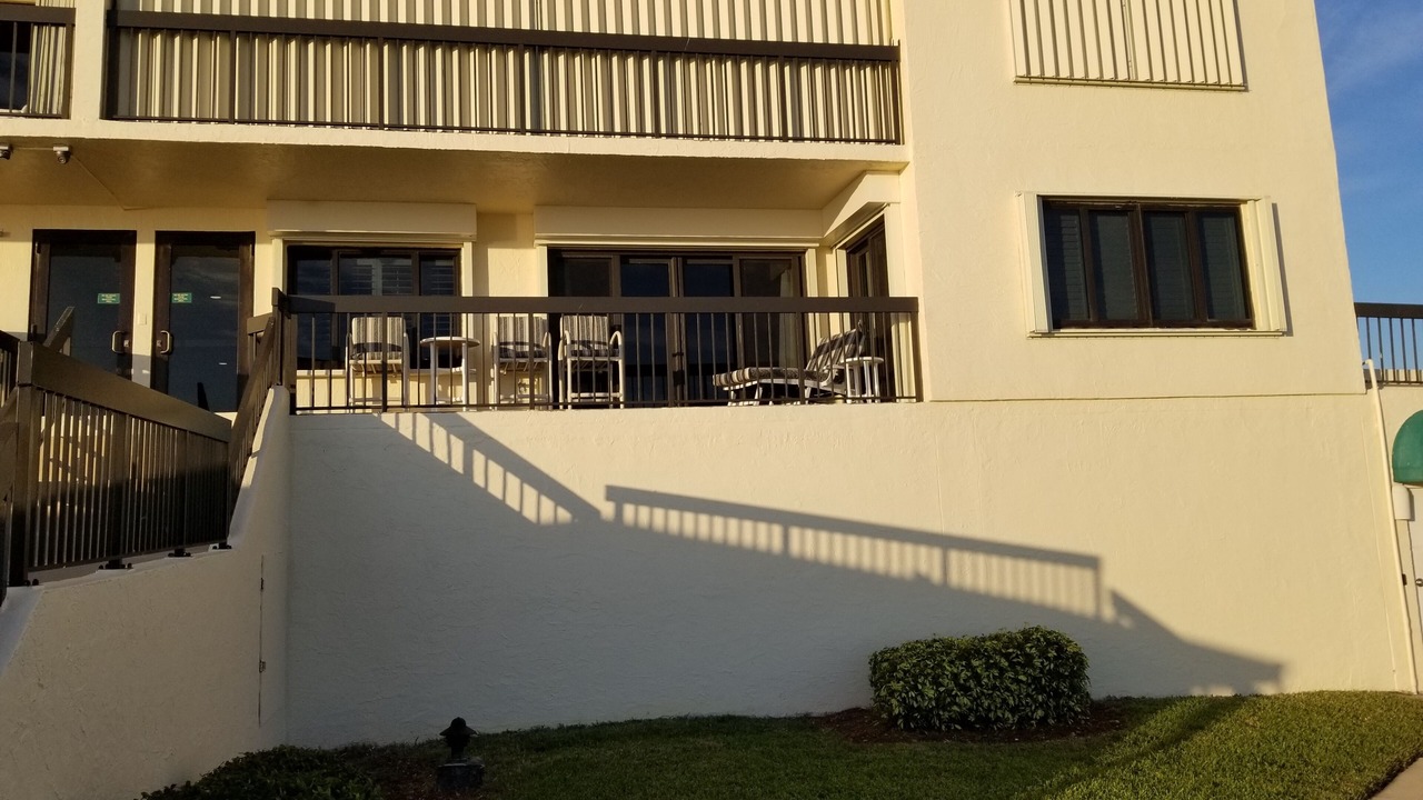 Photo of Patio Balcony in Ormond-by-the-Sea
