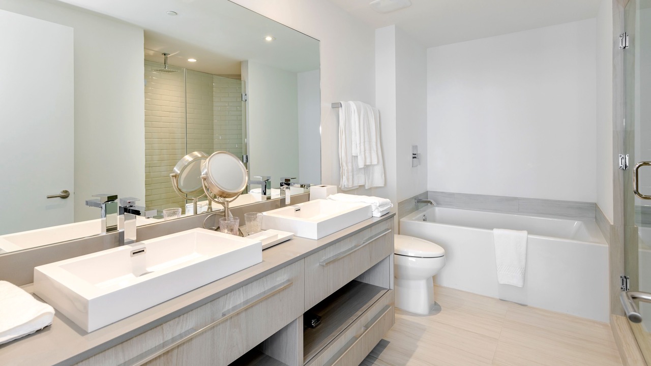 Photo of Bathroom in Hallandale Beach