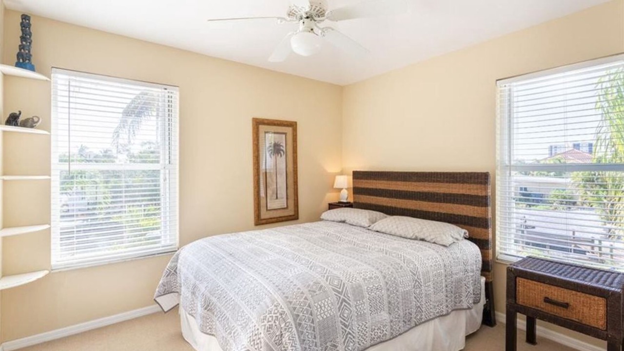Photo of Bedroom in Laguna Shores