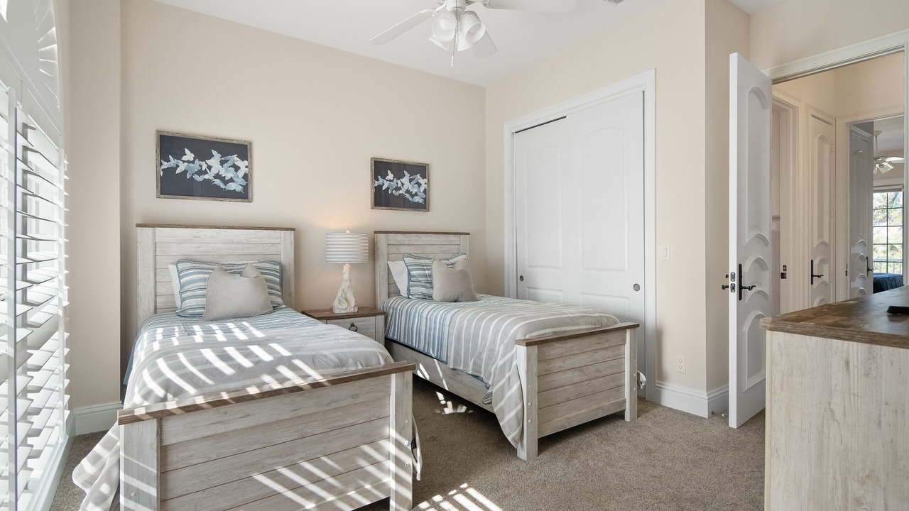 Photo of Bedroom in Connors