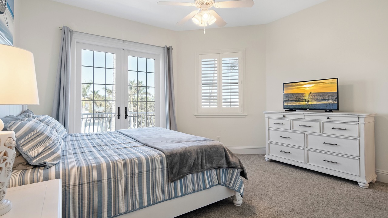Photo of Bedroom in Connors